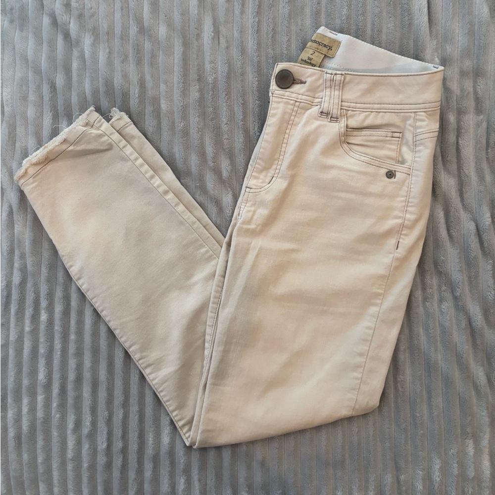 EUC Women's Democracy Cream Jeans
“Ab” technology - Picture 11 of 11